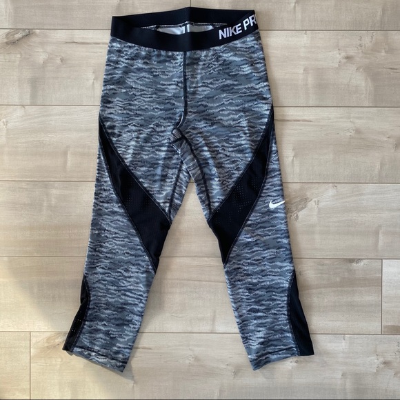 Nike Pro cropped leggings - Picture 2 of 4